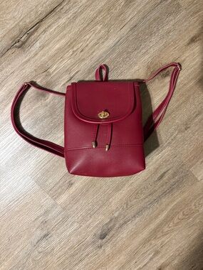 Women's Maroon Red Crossbody Backpack Purse Gold Turnlock - small
